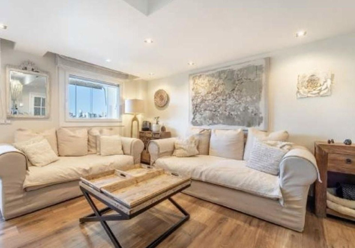 3 Bed, 2 Bath, ApartmentFor Sale, Benalmadena Costa, Malaga