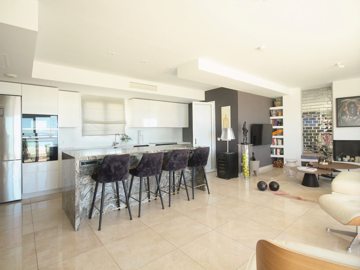 2 Bed, 2 Bath, ApartmentFor Sale, Los Monteros, Malaga