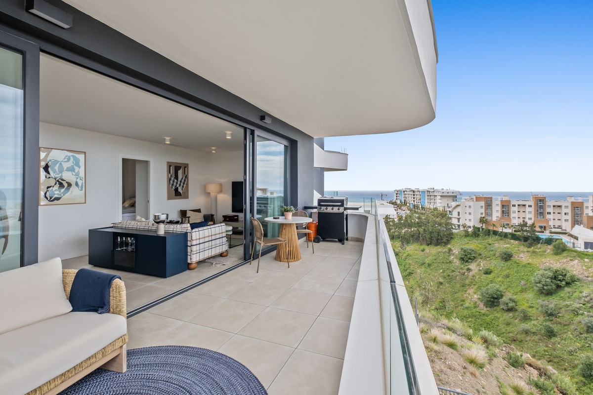 2 Bed, 2 Bath, ApartmentFor Sale, Fuengirola, Malaga