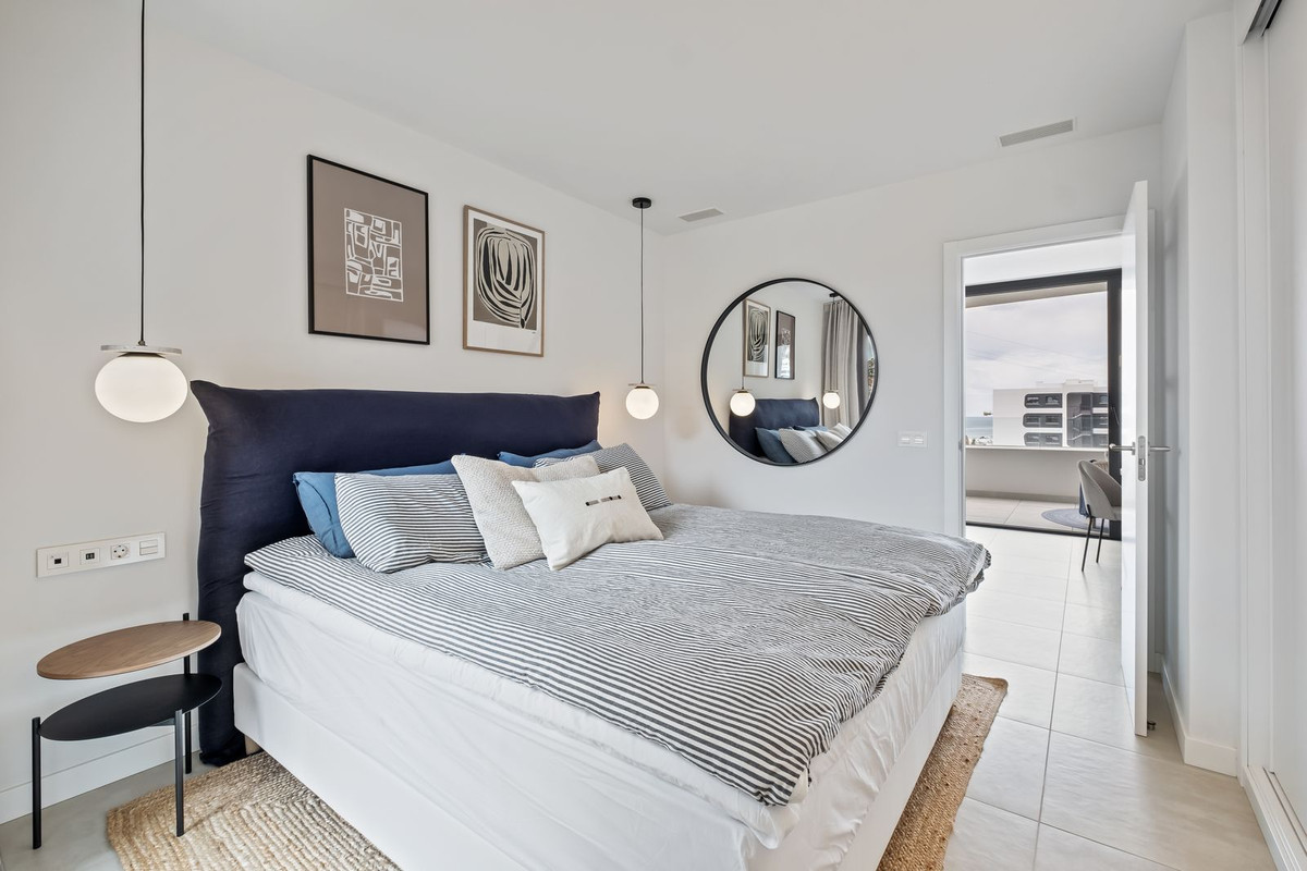 2 Bed, 2 Bath, ApartmentFor Sale, Fuengirola, Malaga