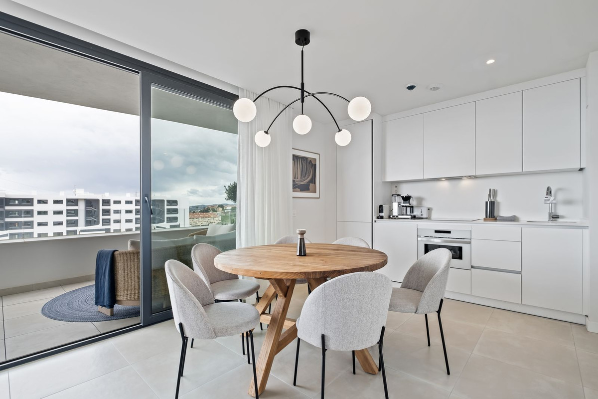 2 Bed, 2 Bath, ApartmentFor Sale, Fuengirola, Malaga