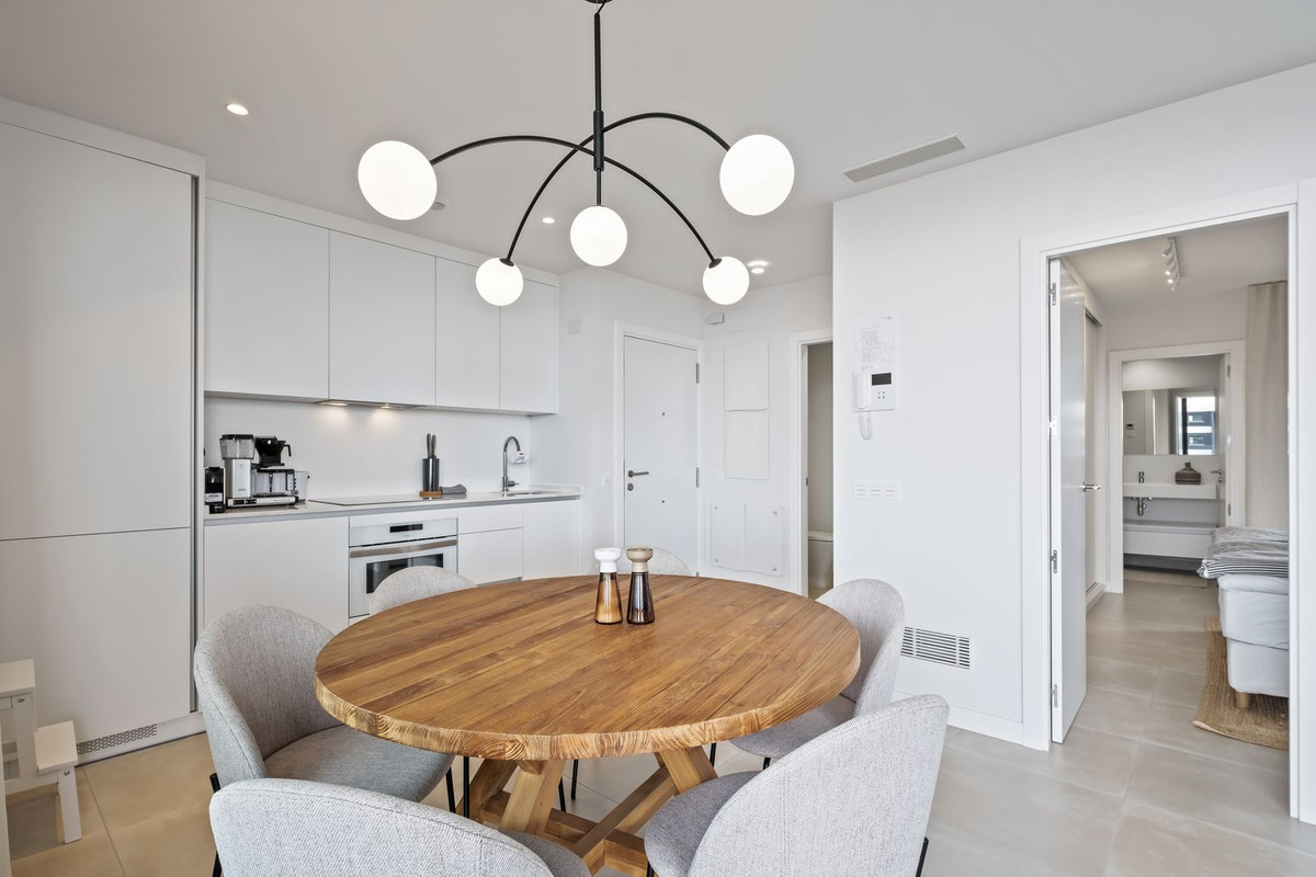 2 Bed, 2 Bath, ApartmentFor Sale, Fuengirola, Malaga