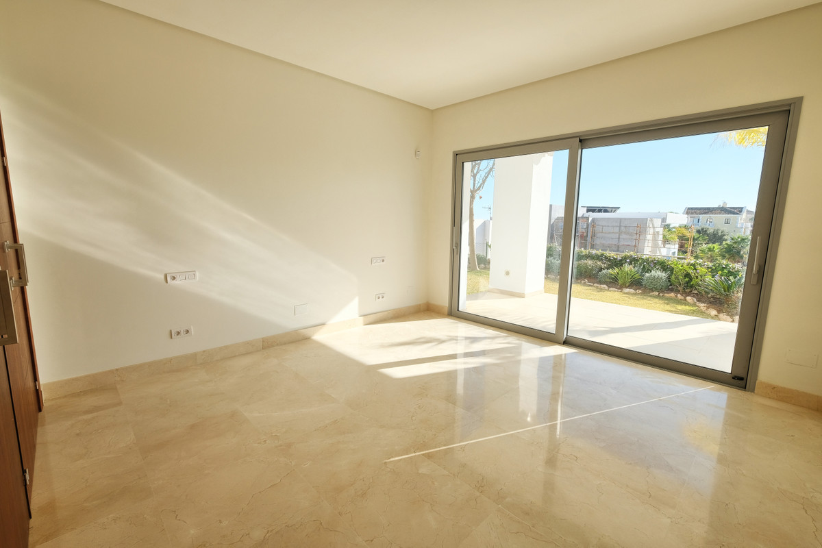 4 Bed, 4 Bath, HouseFor Sale, Benahavis, Malaga