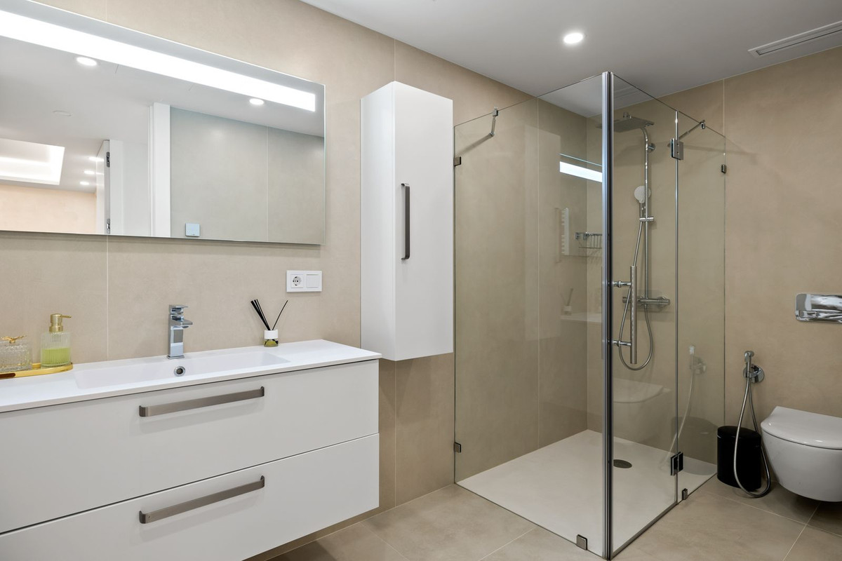 7 Bed, 5 Bath, ApartmentFor Sale, Nueva Andalucia, Malaga