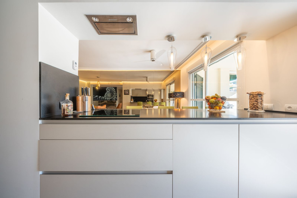 2 Bed, 2 Bath, ApartmentFor Sale, Nueva Andalucia, Malaga