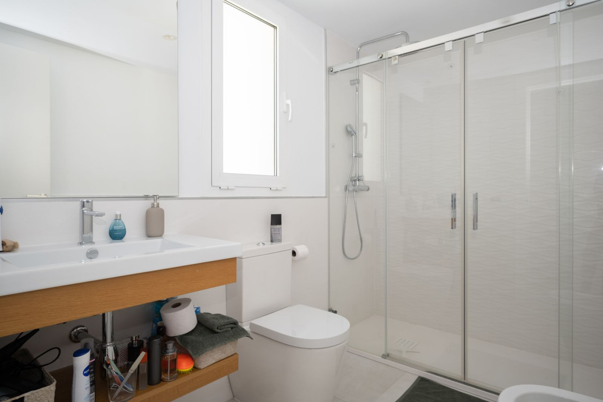 3 Bed, 3 Bath, ApartmentFor Sale, Los Monteros, Malaga