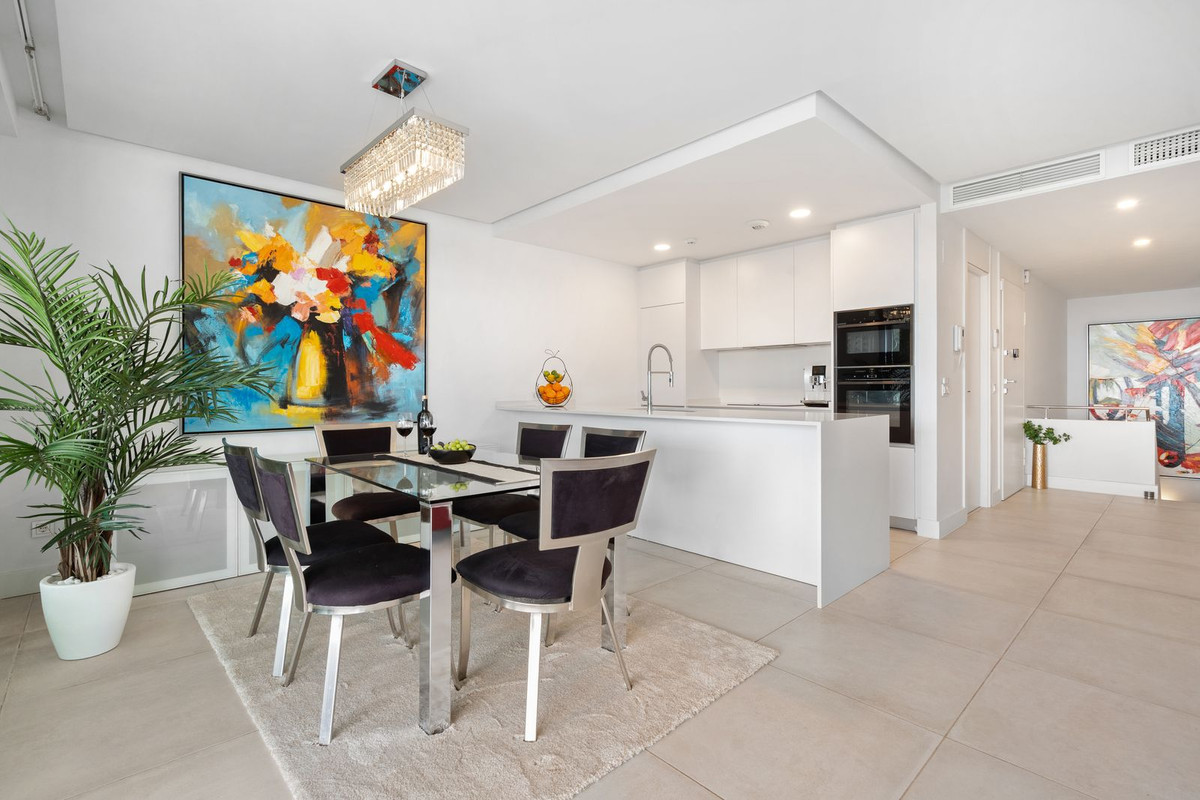 3 Bed, 2 Bath, ApartmentFor Sale, Cabopino, Malaga