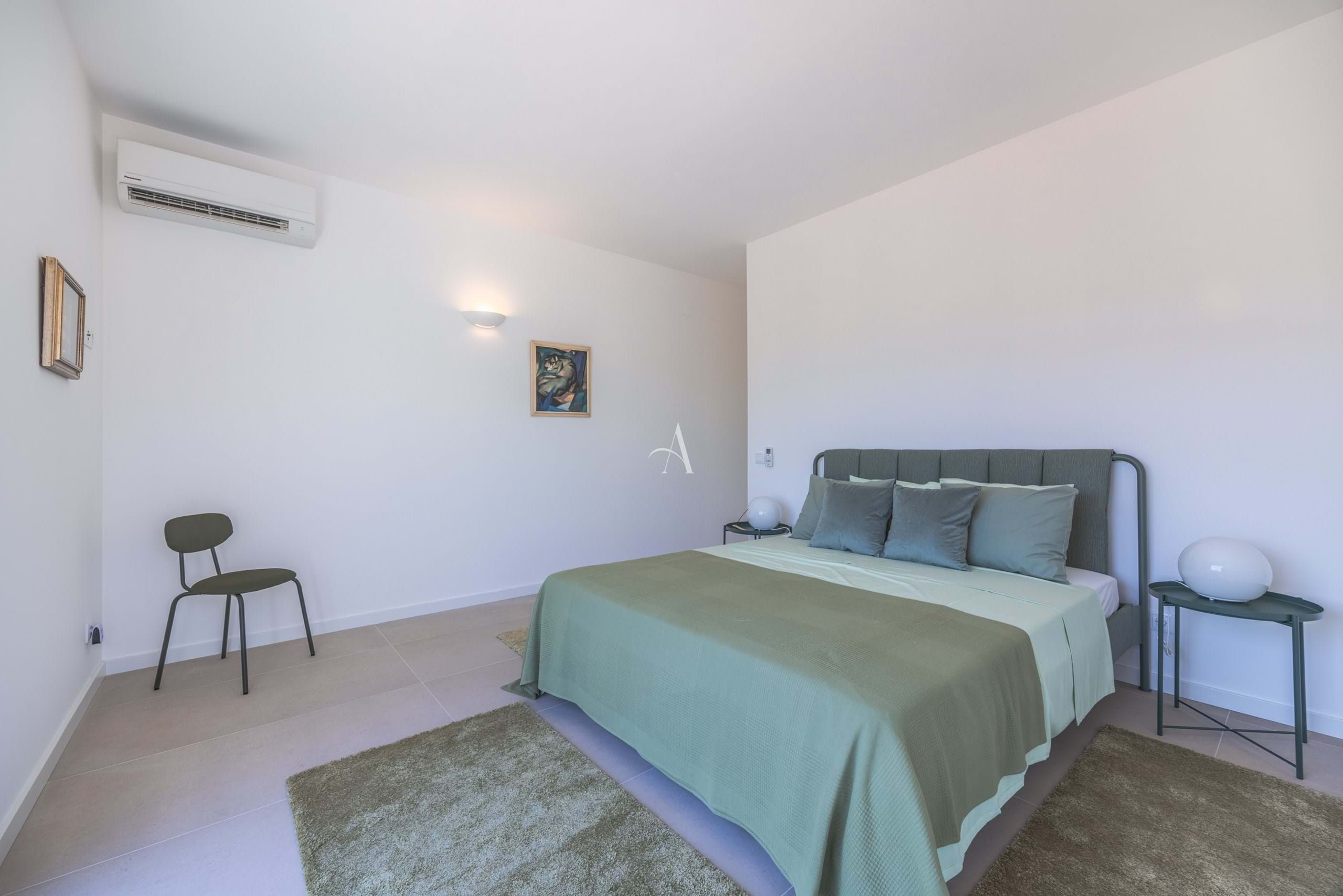 3 Bed, 3 Bath, HouseFor Sale, Faro, Faro, 8005-414