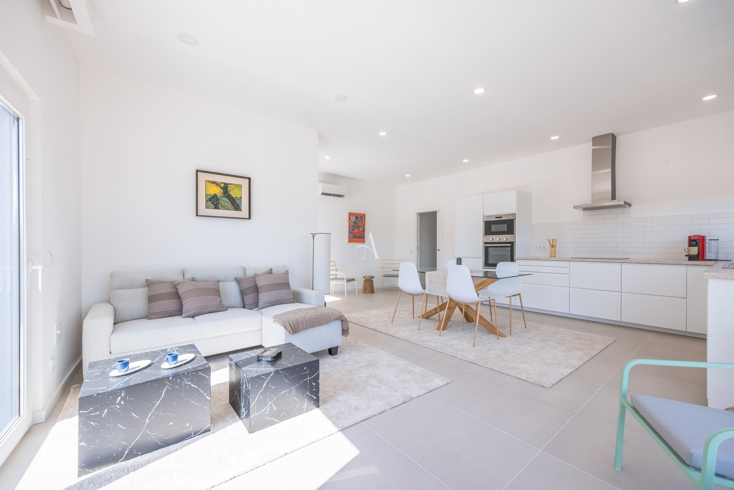 3 Bed, 3 Bath, HouseFor Sale, Faro, Faro, 8005-414