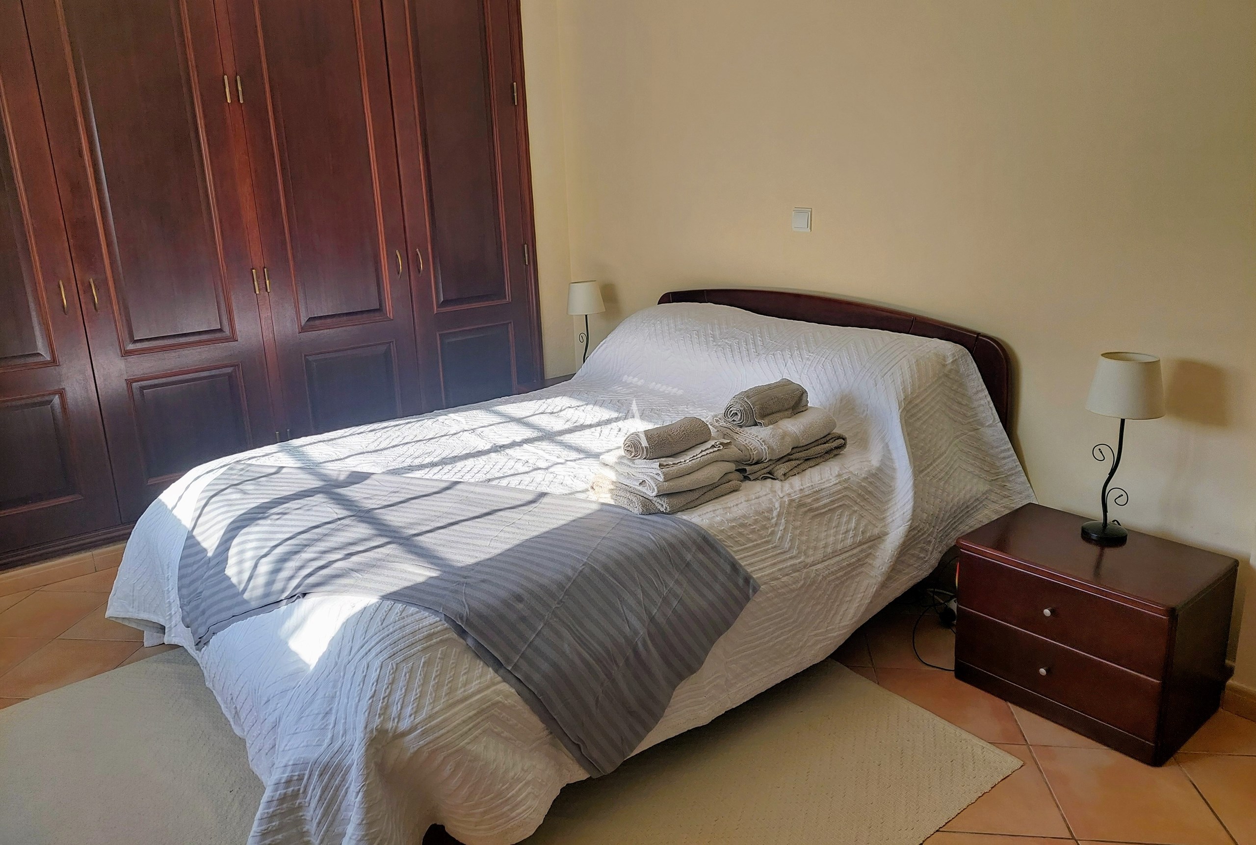 4 Bed, 3 Bath, HouseFor Sale, Sao Bras De Alportel, Faro