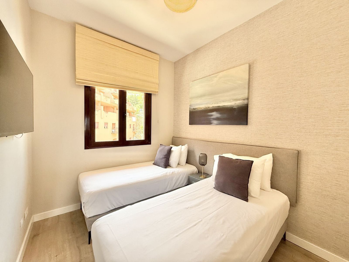 2 Bed, 2 Bath, ApartmentFor Sale, Benahavis, Malaga