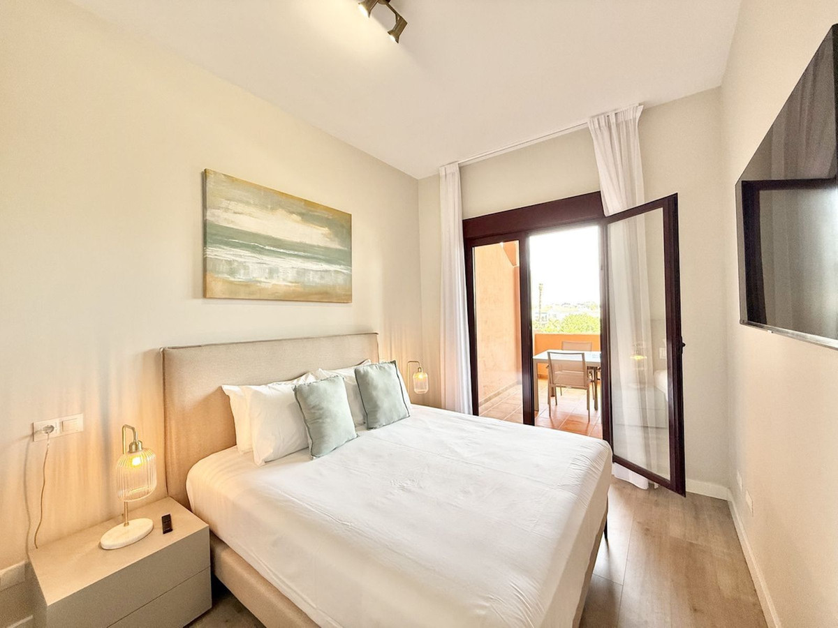 2 Bed, 2 Bath, ApartmentFor Sale, Benahavis, Malaga