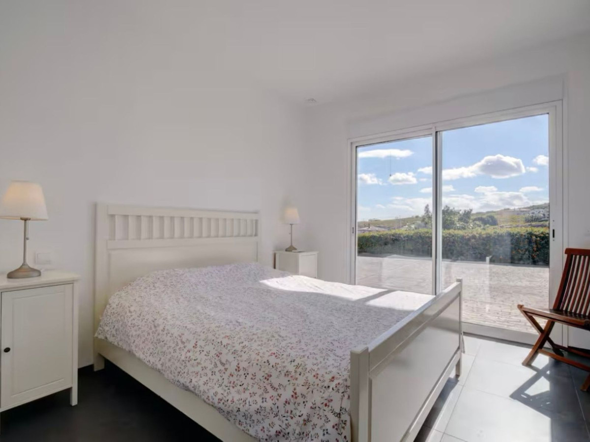 6 Bed, 5 Bath, HouseFor Sale, Manilva, Malaga