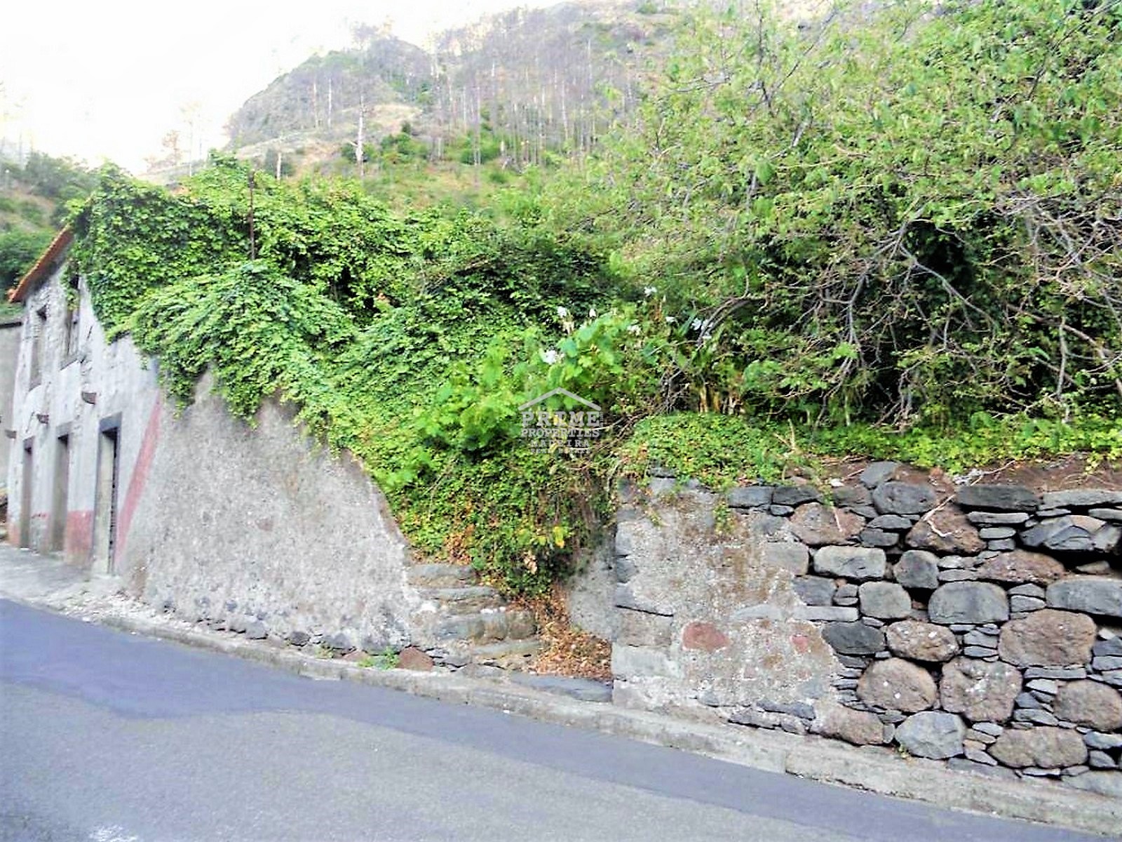 3 Bed, 1 Bath, HouseFor Sale, Ribeira Brava, Ilha da Madeira