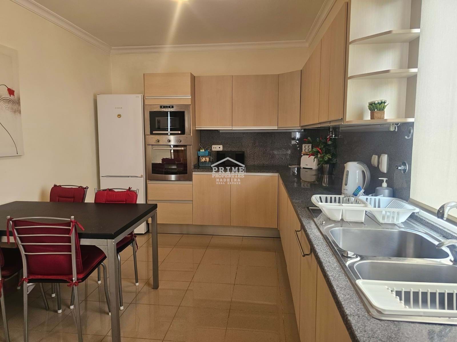 3 Bed, 2 Bath, HouseFor Sale, Funchal, Ilha da Madeira, 9000-088