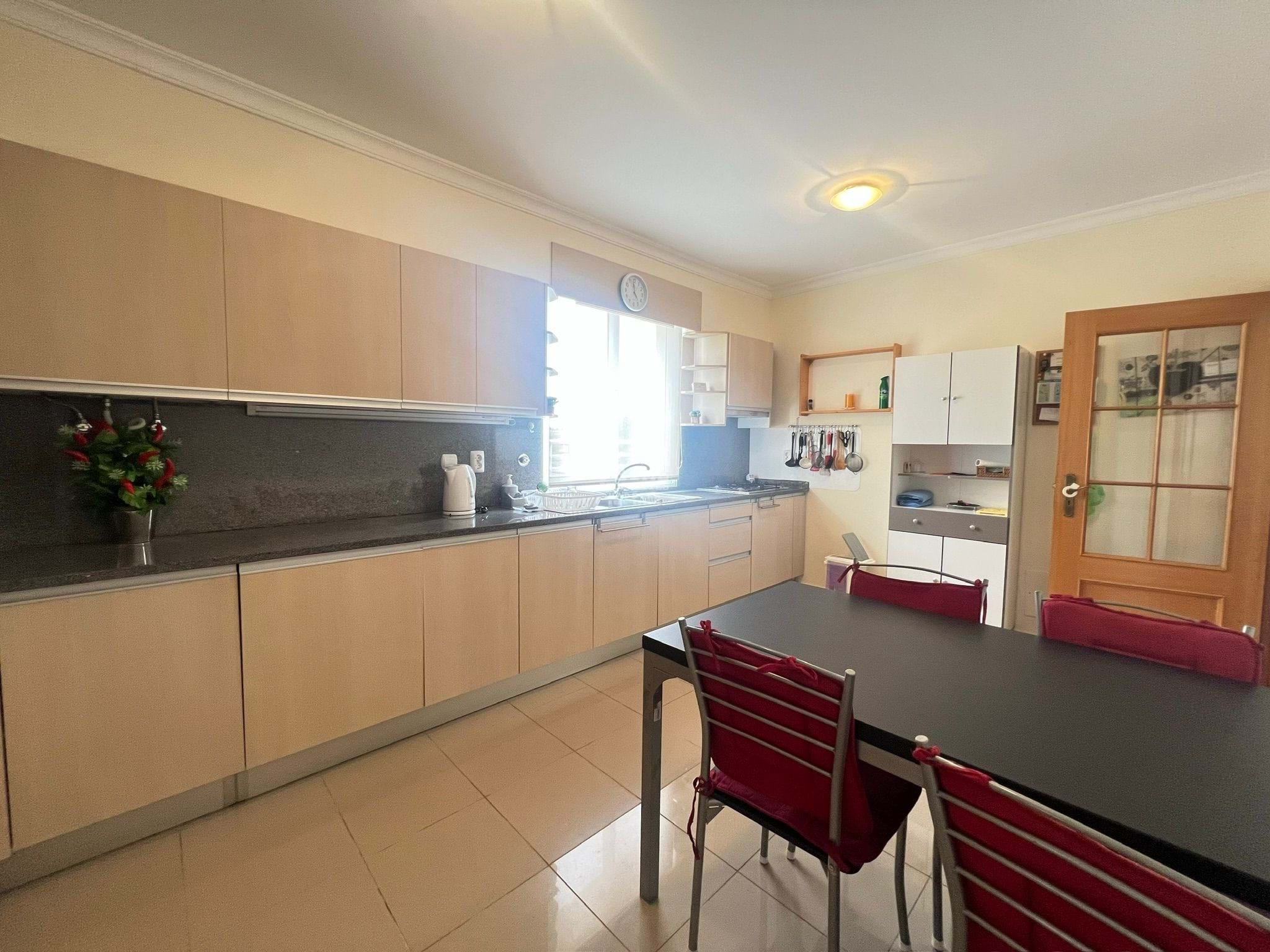 3 Bed, 2 Bath, HouseFor Sale, Funchal, Ilha da Madeira, 9000-088