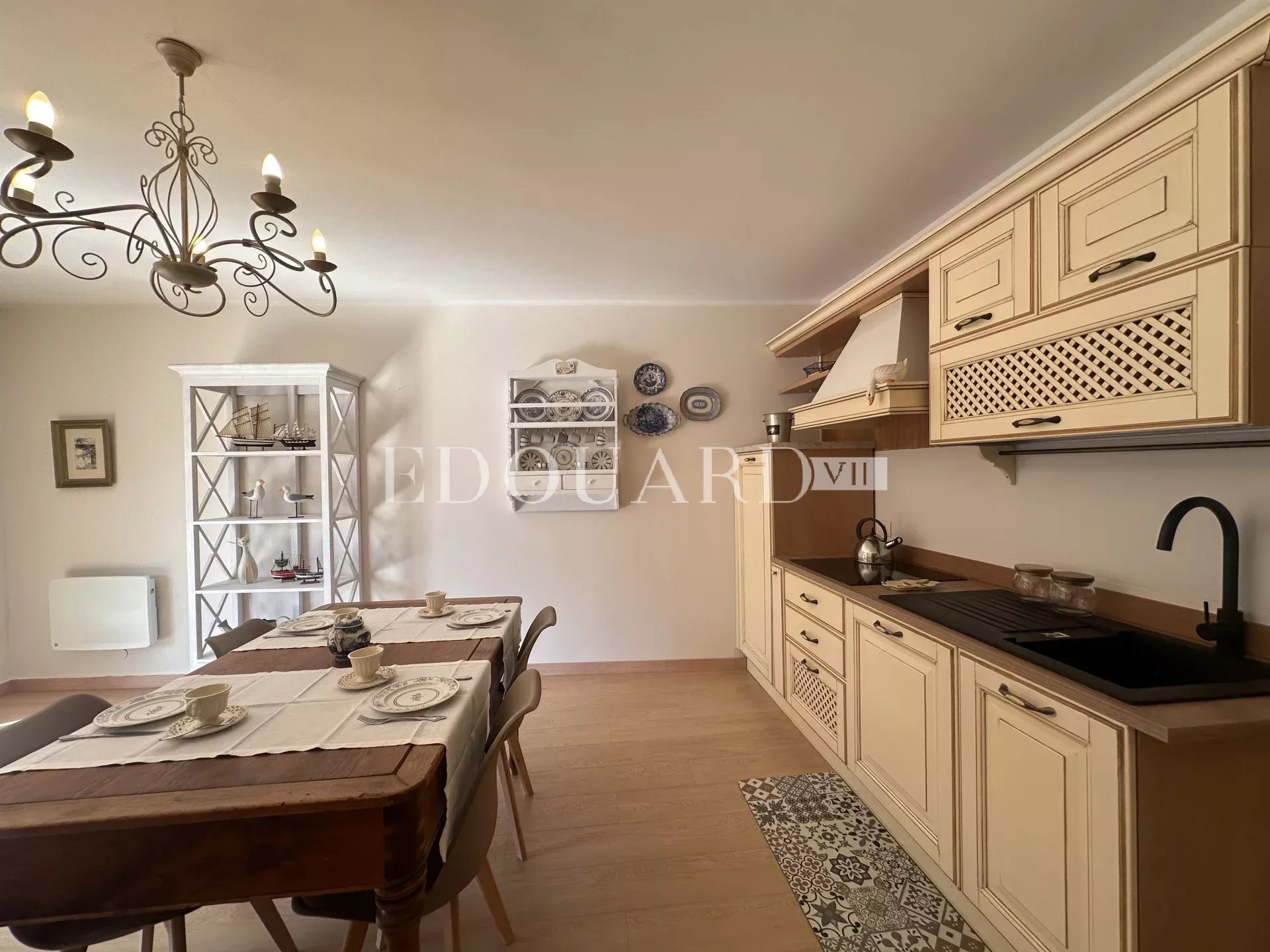 2 Bed, 1 Bath, ApartmentFor Sale, Menton, Alpes-Maritimes