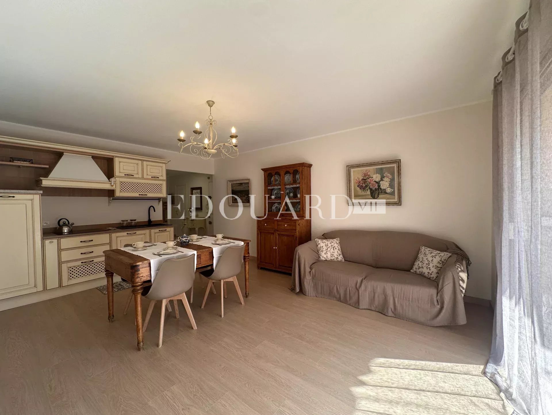 2 Bed, 1 Bath, ApartmentFor Sale, Menton, Alpes-Maritimes