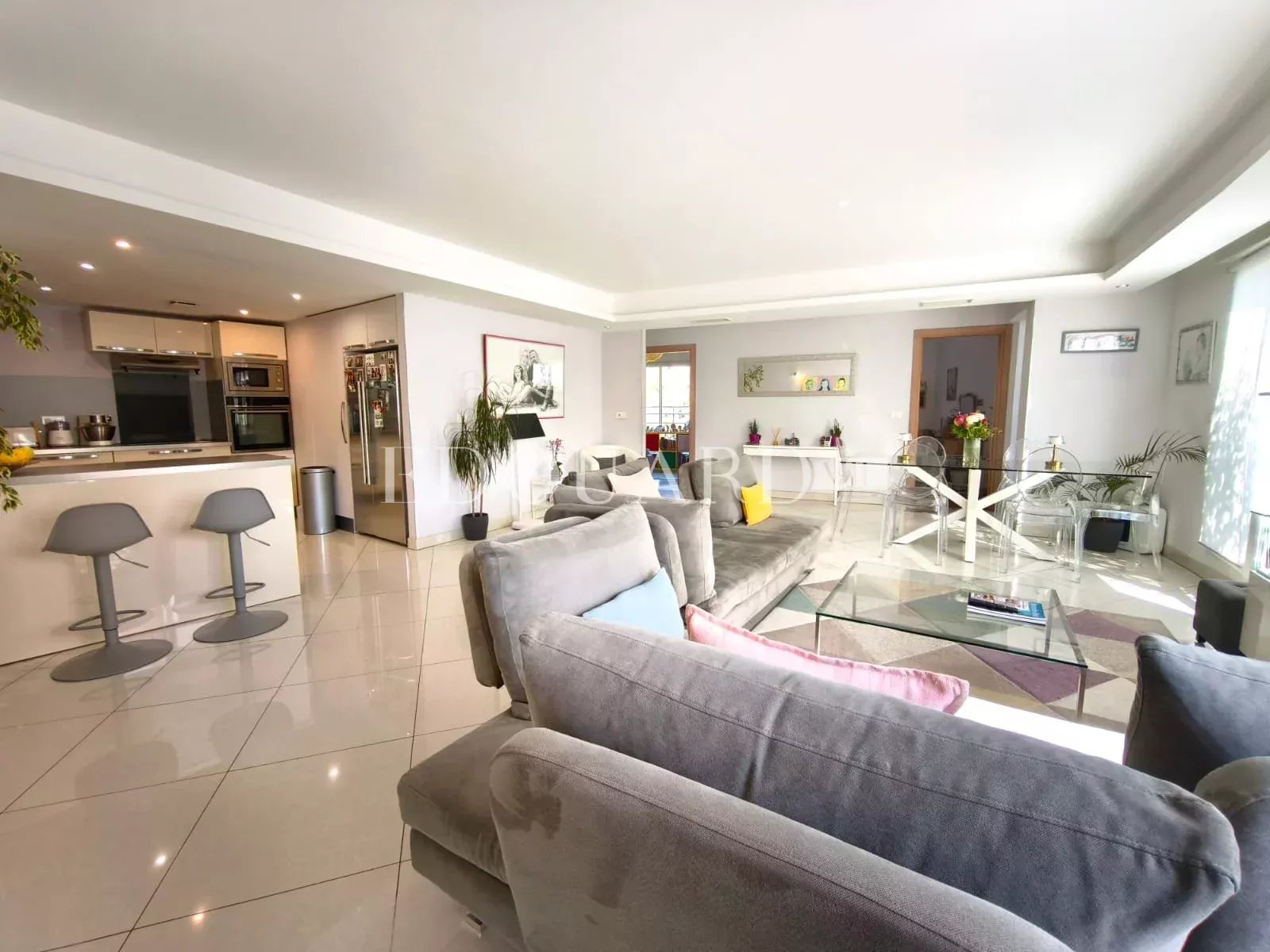 3 Bed, 2 Bath, ApartmentFor Sale, Roquebrune-Cap-Martin, Alpes-Maritimes