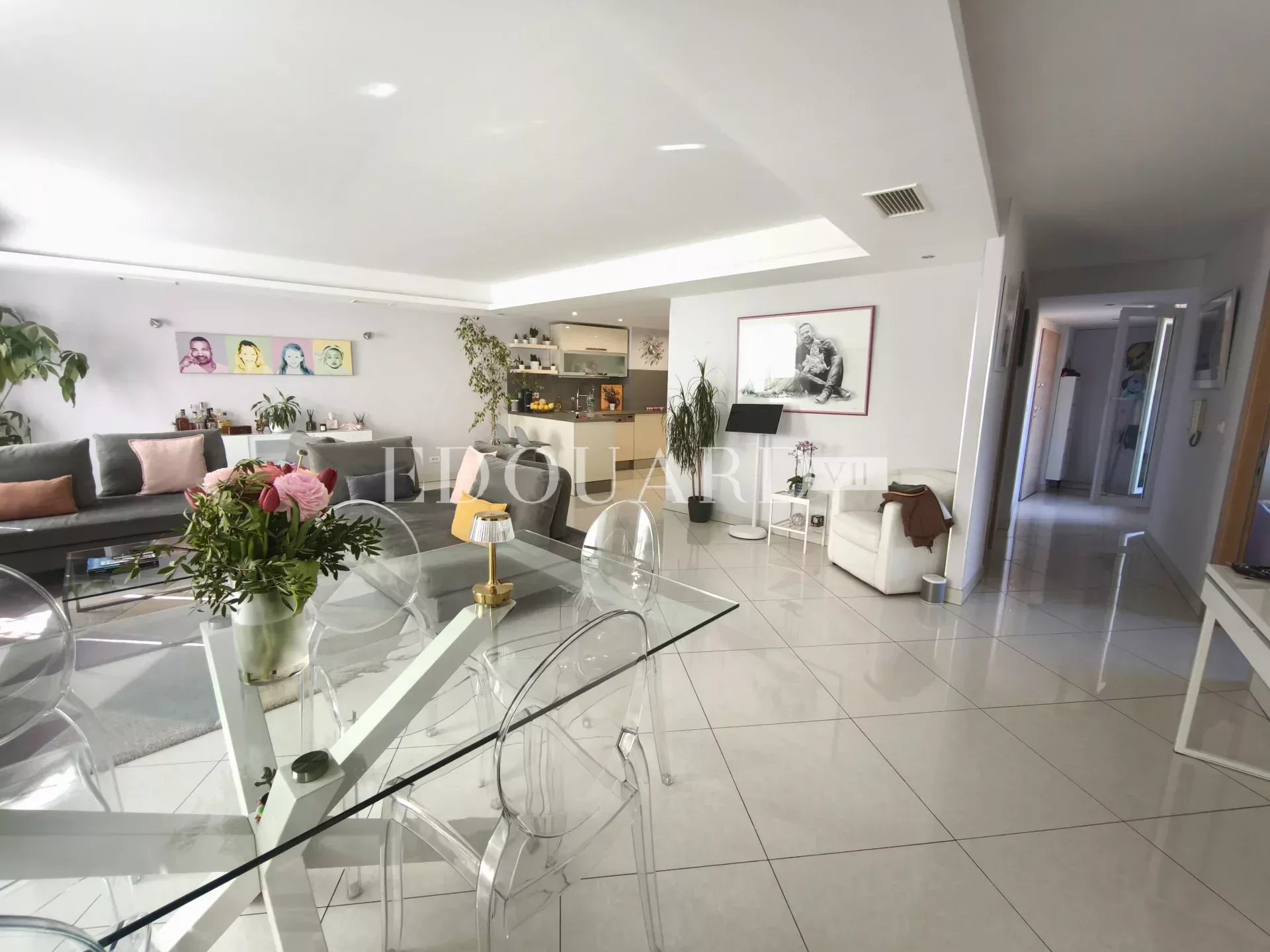 3 Bed, 2 Bath, ApartmentFor Sale, Roquebrune-Cap-Martin, Alpes-Maritimes