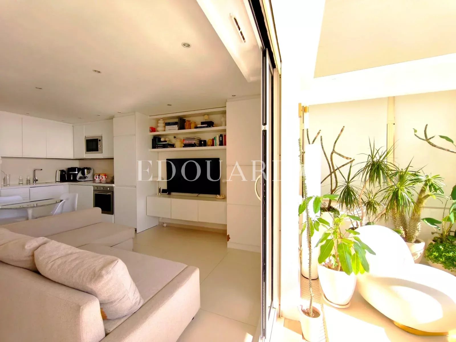1 Bed, 1 Bath, ApartmentFor Sale, Menton, Alpes-Maritimes
