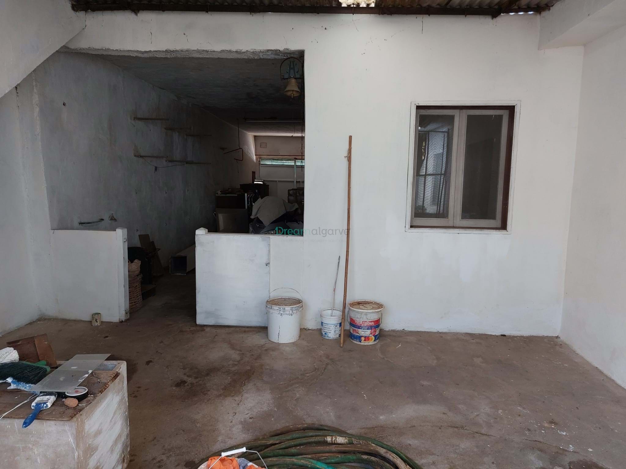 4 Bed, 1 Bath, HouseFor Sale, Lagos, Faro, 8600-250