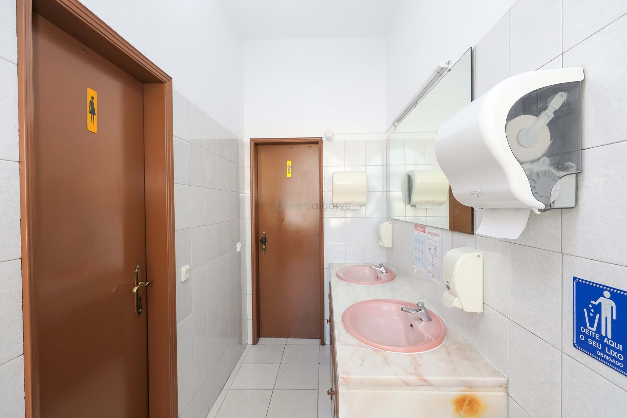 Commercial Property, For Sale