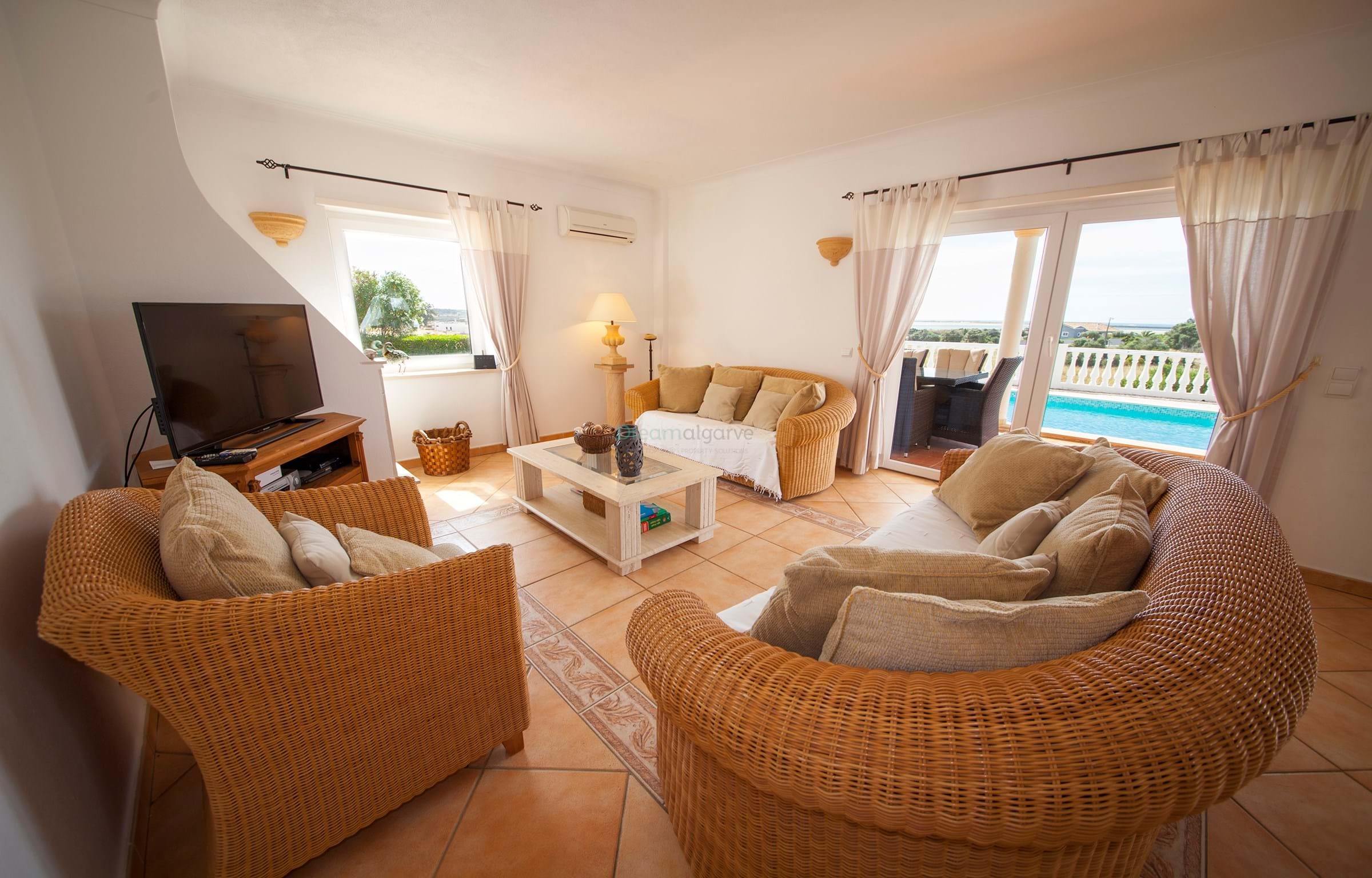 6 Bed, 4 Bath, HouseFor Sale, Lagos, Faro, 8600-250