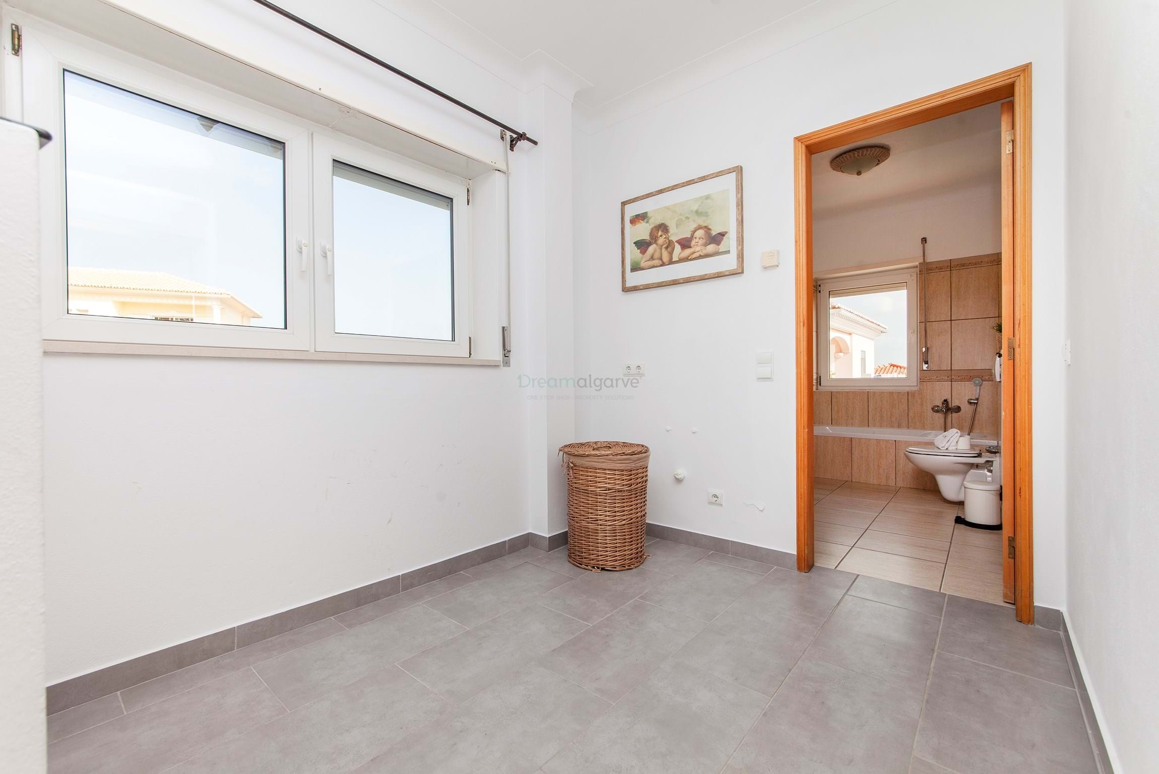 6 Bed, 4 Bath, HouseFor Sale, Lagos, Faro, 8600-250