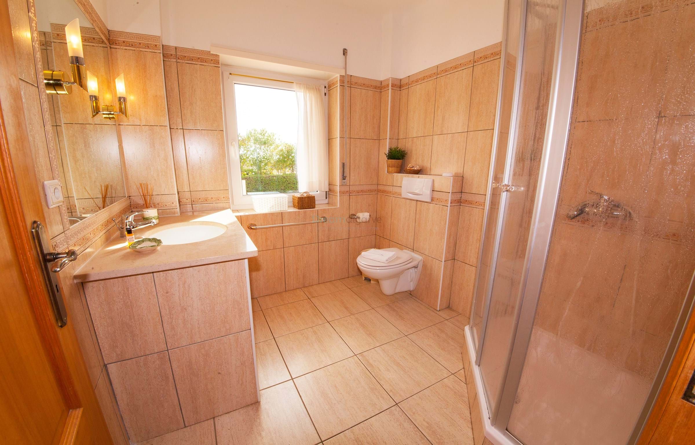 6 Bed, 4 Bath, HouseFor Sale, Lagos, Faro, 8600-250