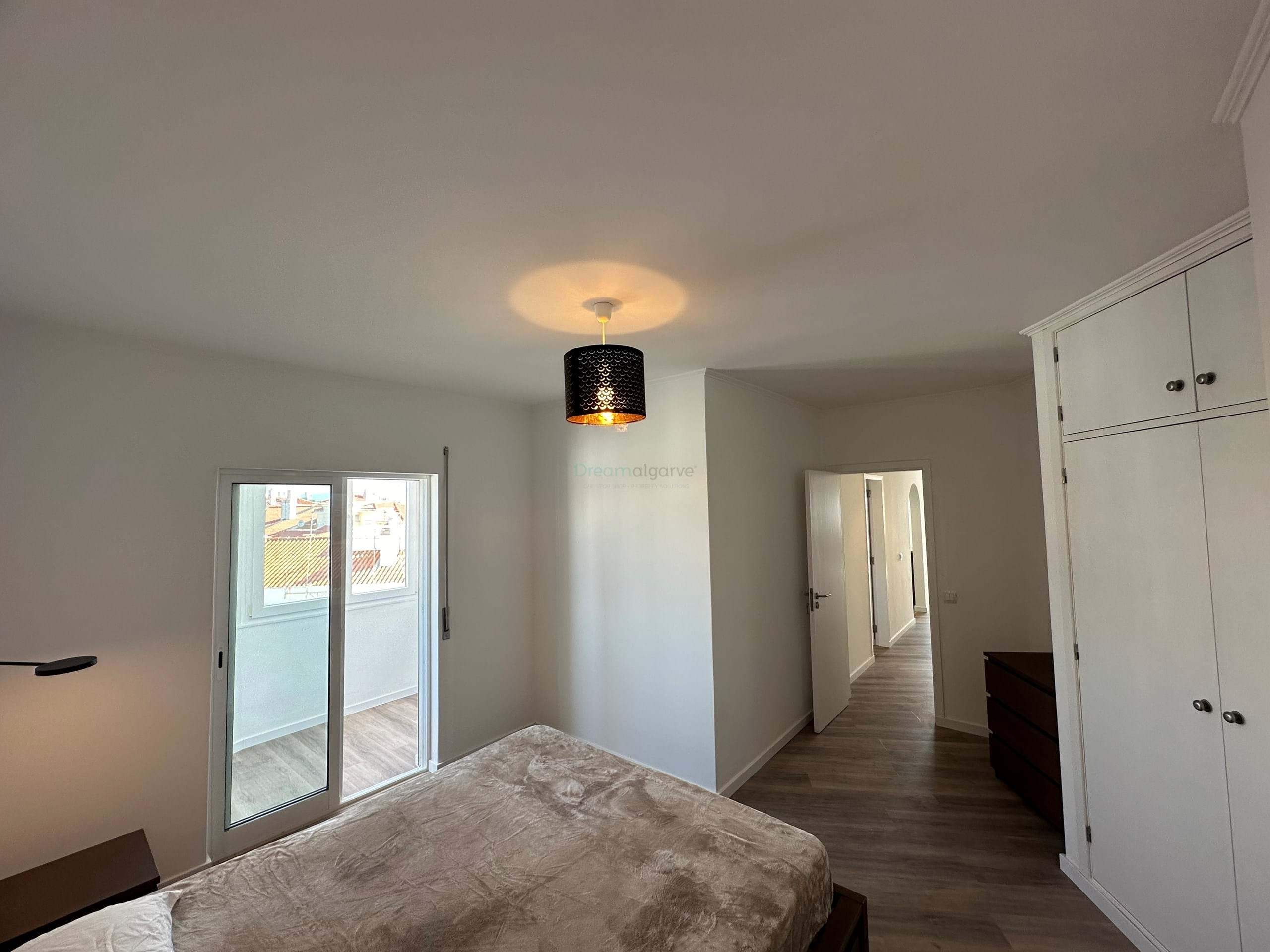 2 Bed, 1 Bath, ApartmentFor Sale, Lagos, Faro, 8600-722