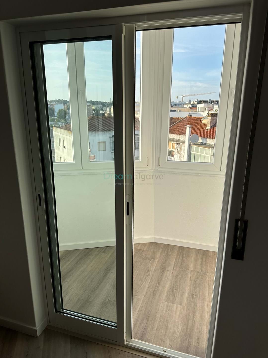 2 Bed, 1 Bath, ApartmentFor Sale, Lagos, Faro, 8600-722