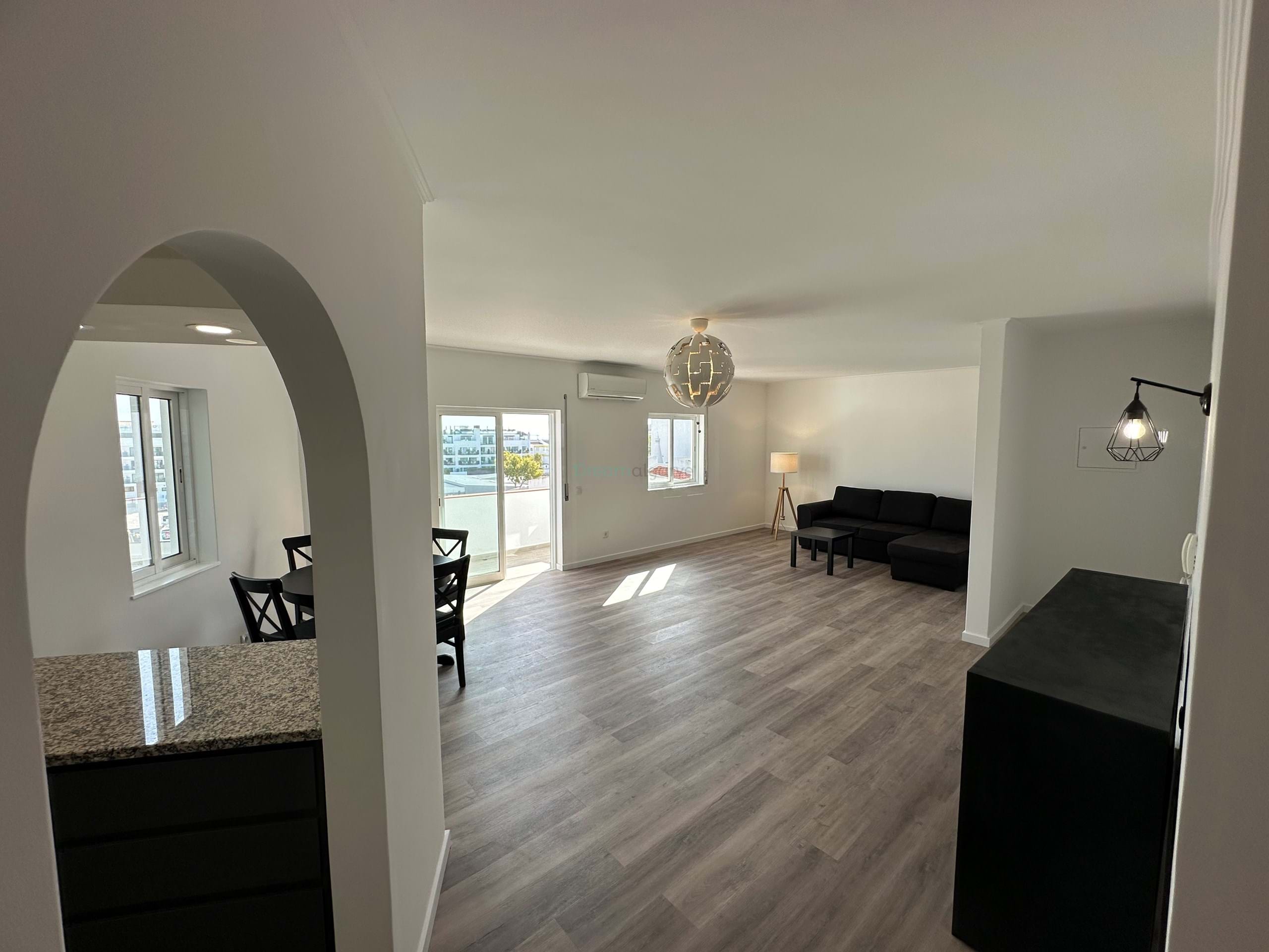 2 Bed, 1 Bath, ApartmentFor Sale, Lagos, Faro, 8600-722