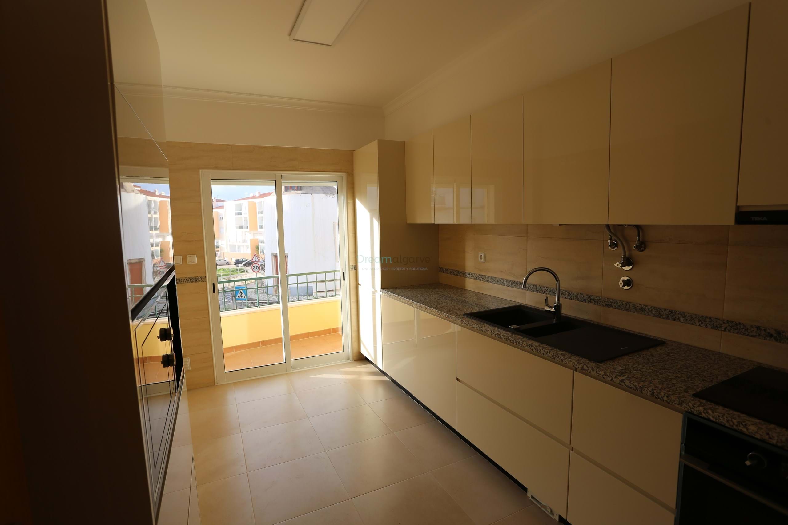 2 Bed, 2 Bath, ApartmentFor Sale, Lagos, Faro, 8600-708