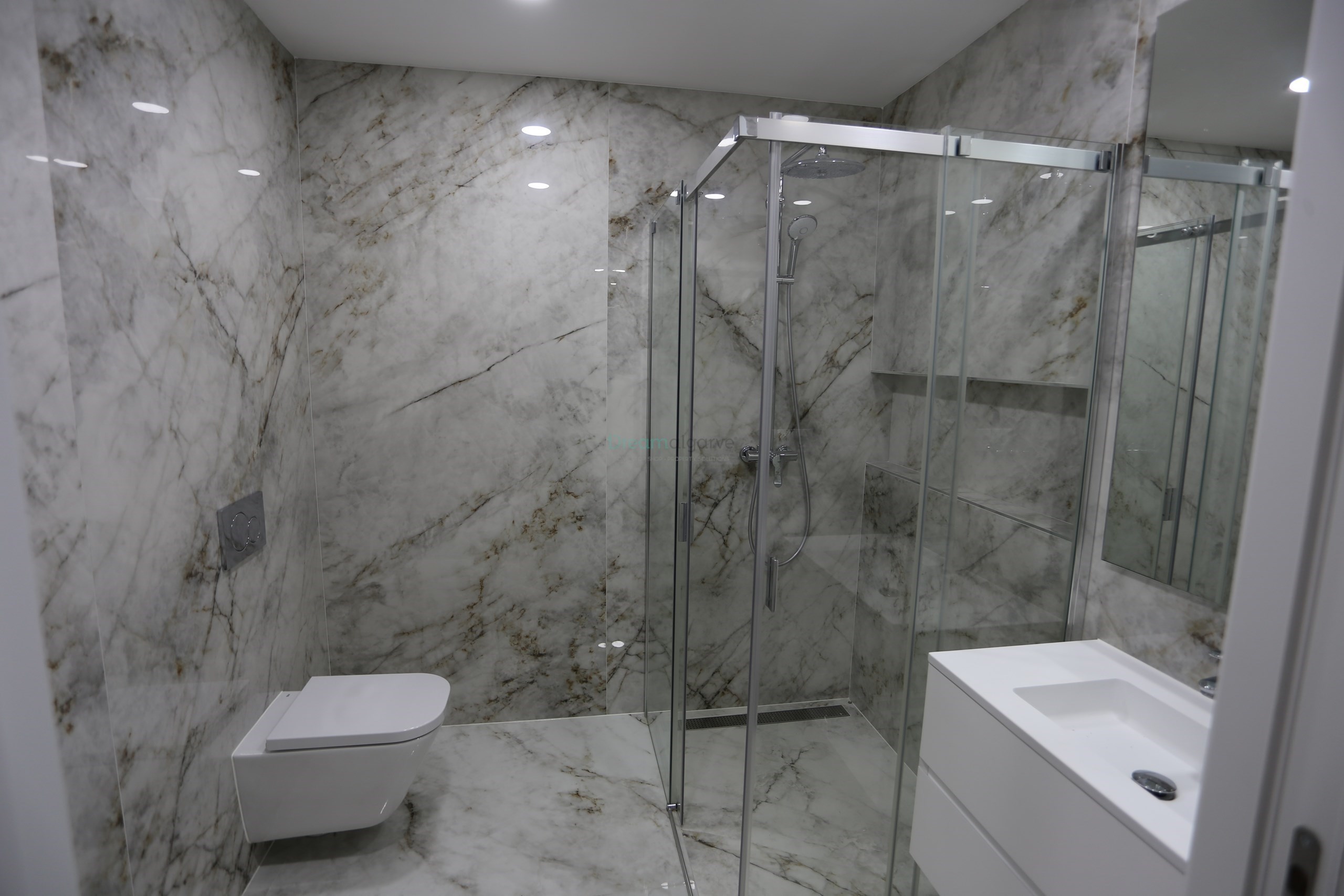 2 Bed, 2 Bath, ApartmentFor Sale, Lagos, Faro, 8600-641