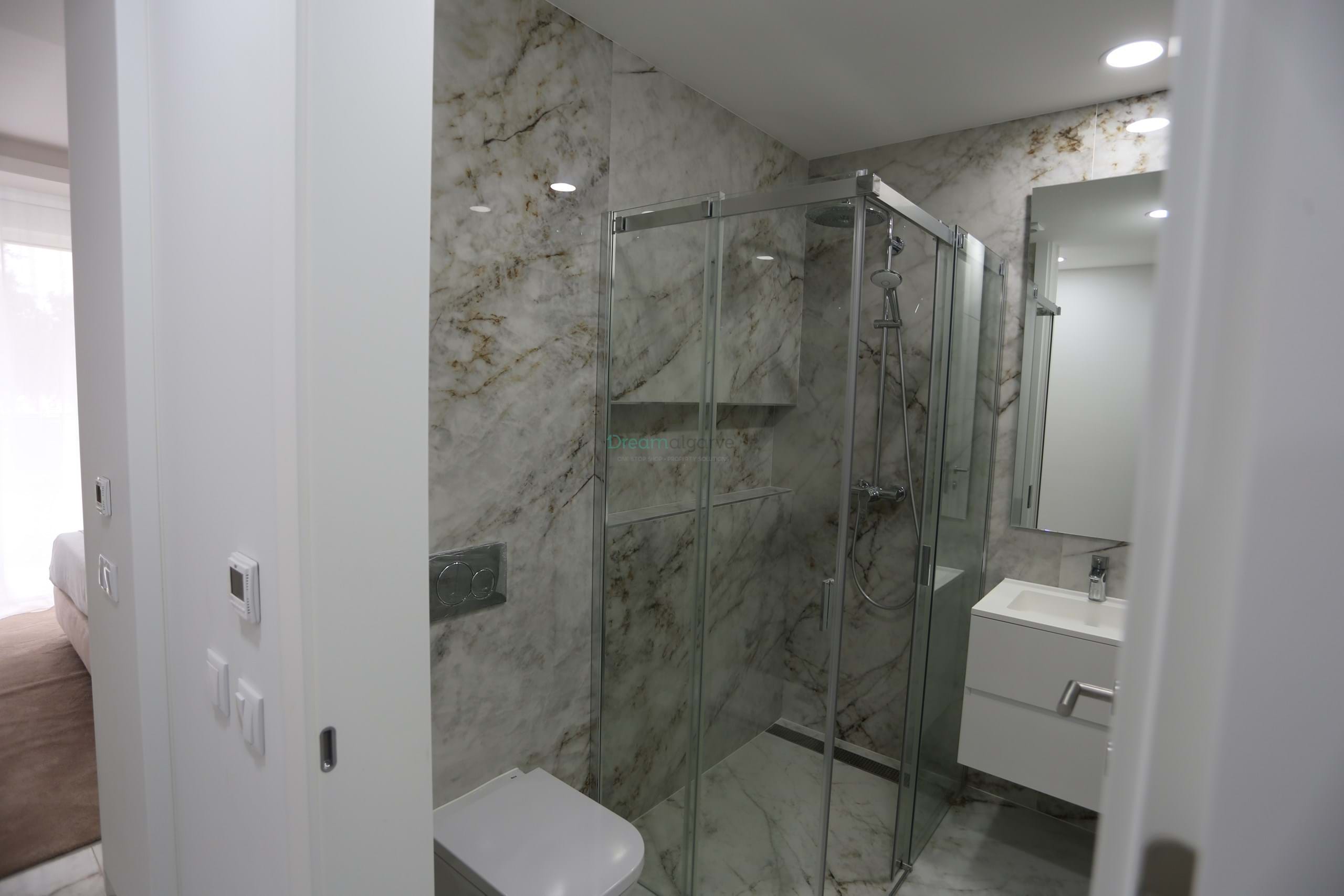 2 Bed, 2 Bath, ApartmentFor Sale, Lagos, Faro, 8600-641