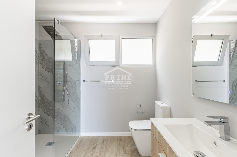 4 Bed, 5 Bath, HouseFor Sale, Calheta, Ilha da Madeira, 9370-529