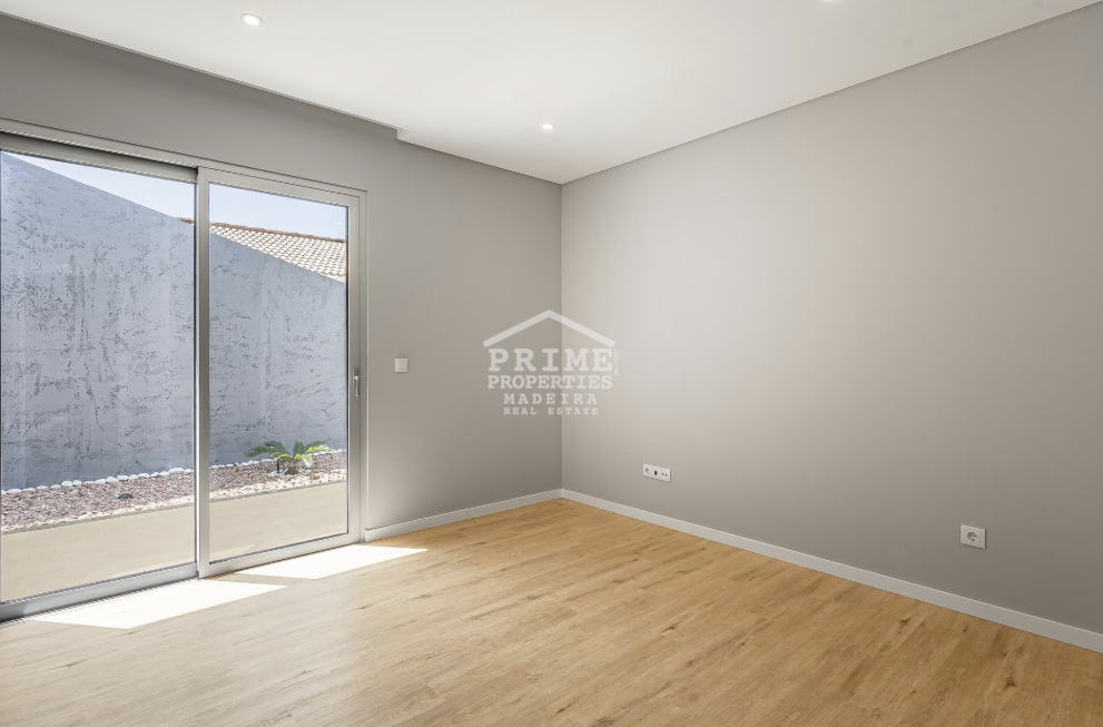 4 Bed, 5 Bath, HouseFor Sale, Calheta, Ilha da Madeira, 9370-529