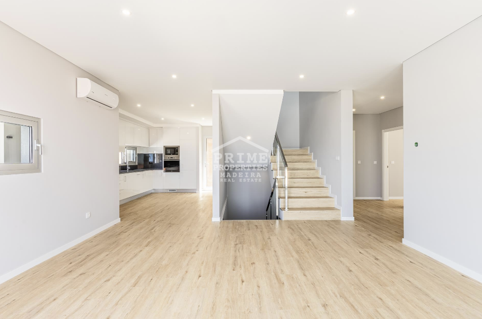 4 Bed, 5 Bath, HouseFor Sale, Calheta, Ilha da Madeira, 9370-529