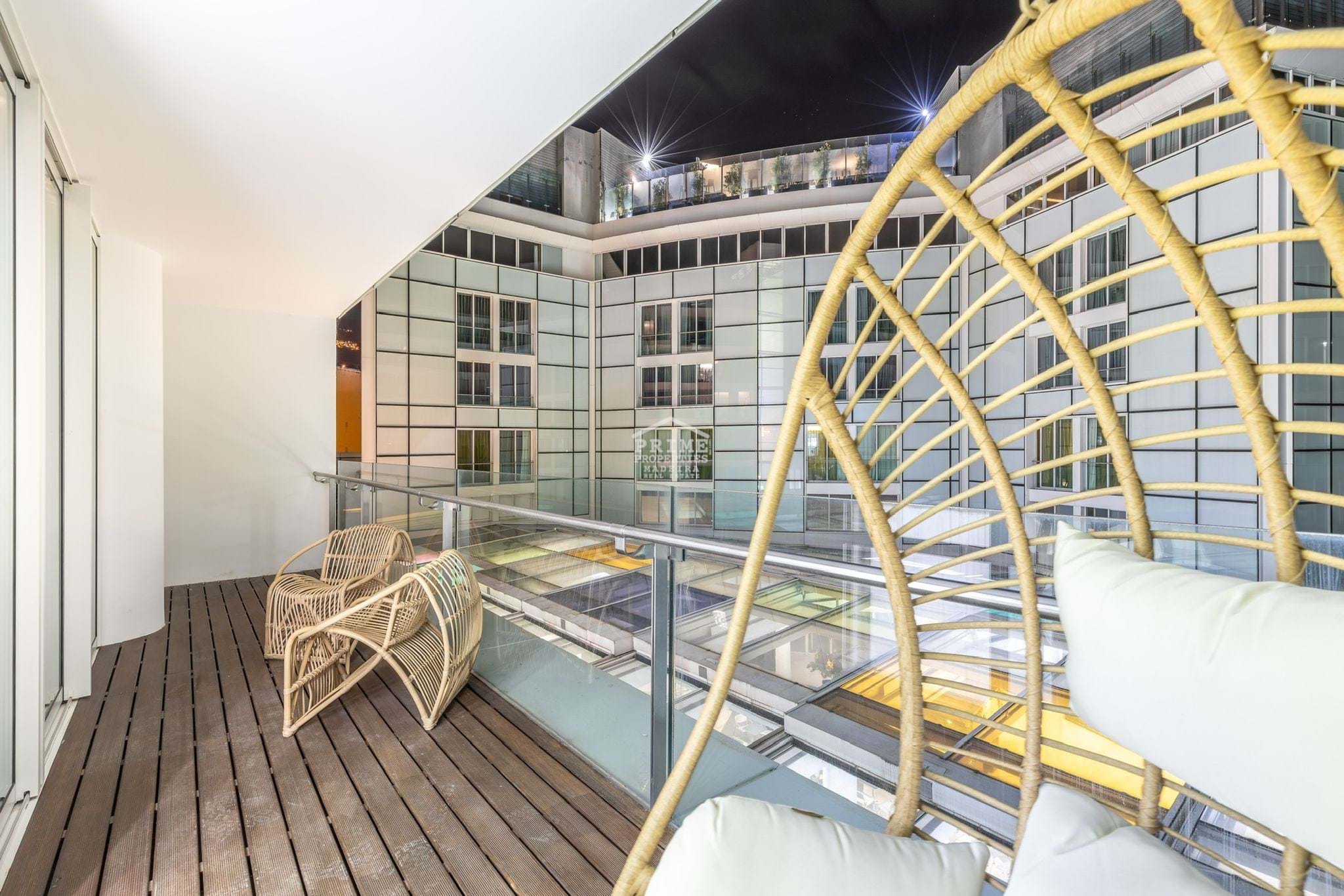 2 Bed, 2 Bath, ApartmentFor Sale, Funchal, Ilha da Madeira, 9000-039