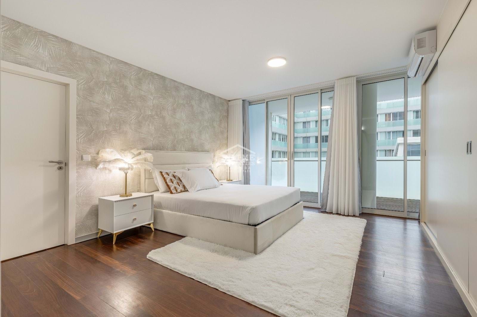 2 Bed, 2 Bath, ApartmentFor Sale, Funchal, Ilha da Madeira, 9000-039