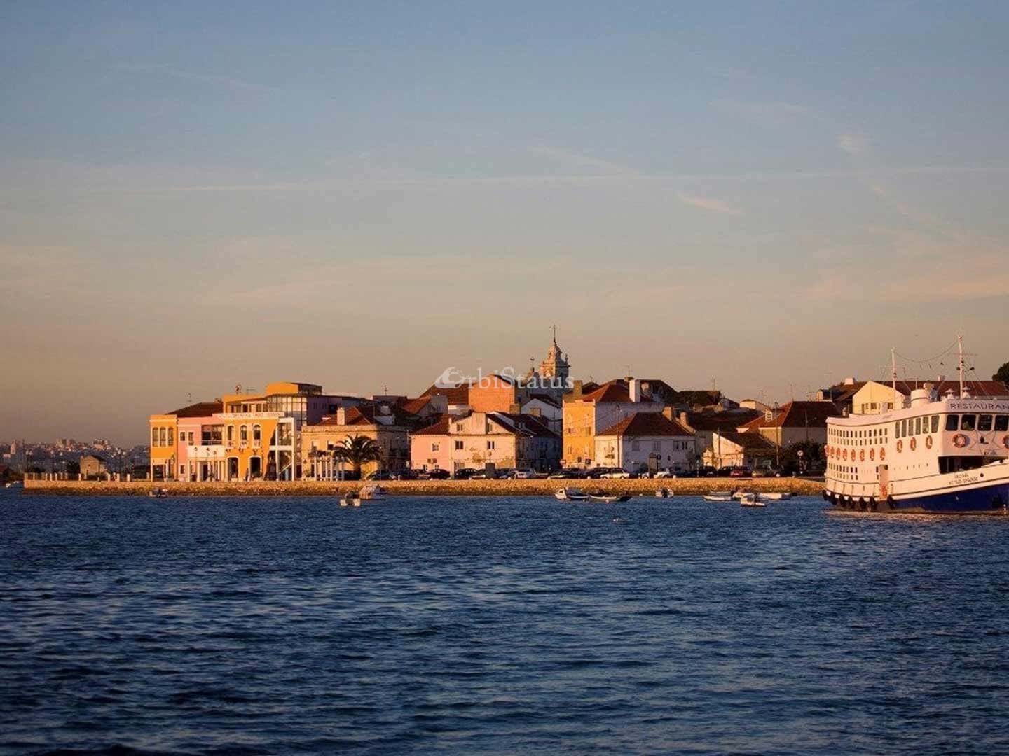 3 Bed, 3 Bath, ApartmentFor Sale, Seixal, Setubal, 2840-627