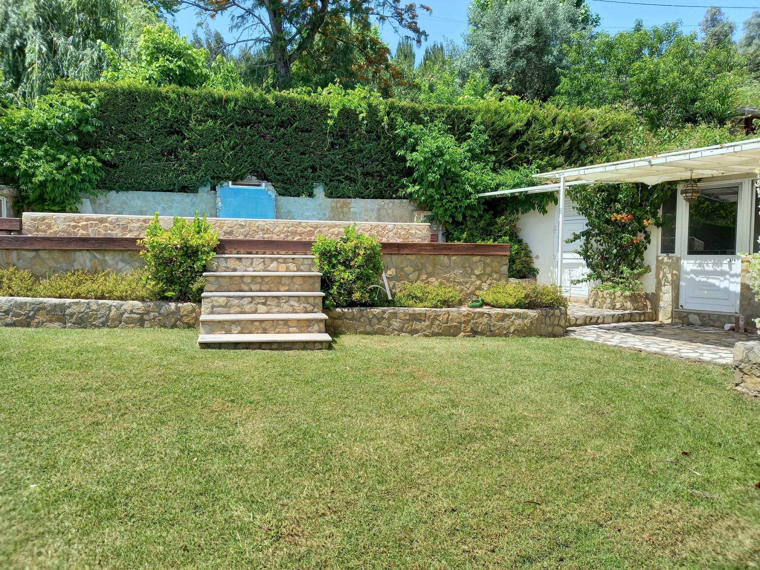 4 Bed, 3 Bath, HouseFor Sale, Caldas da Rainha, Leiria