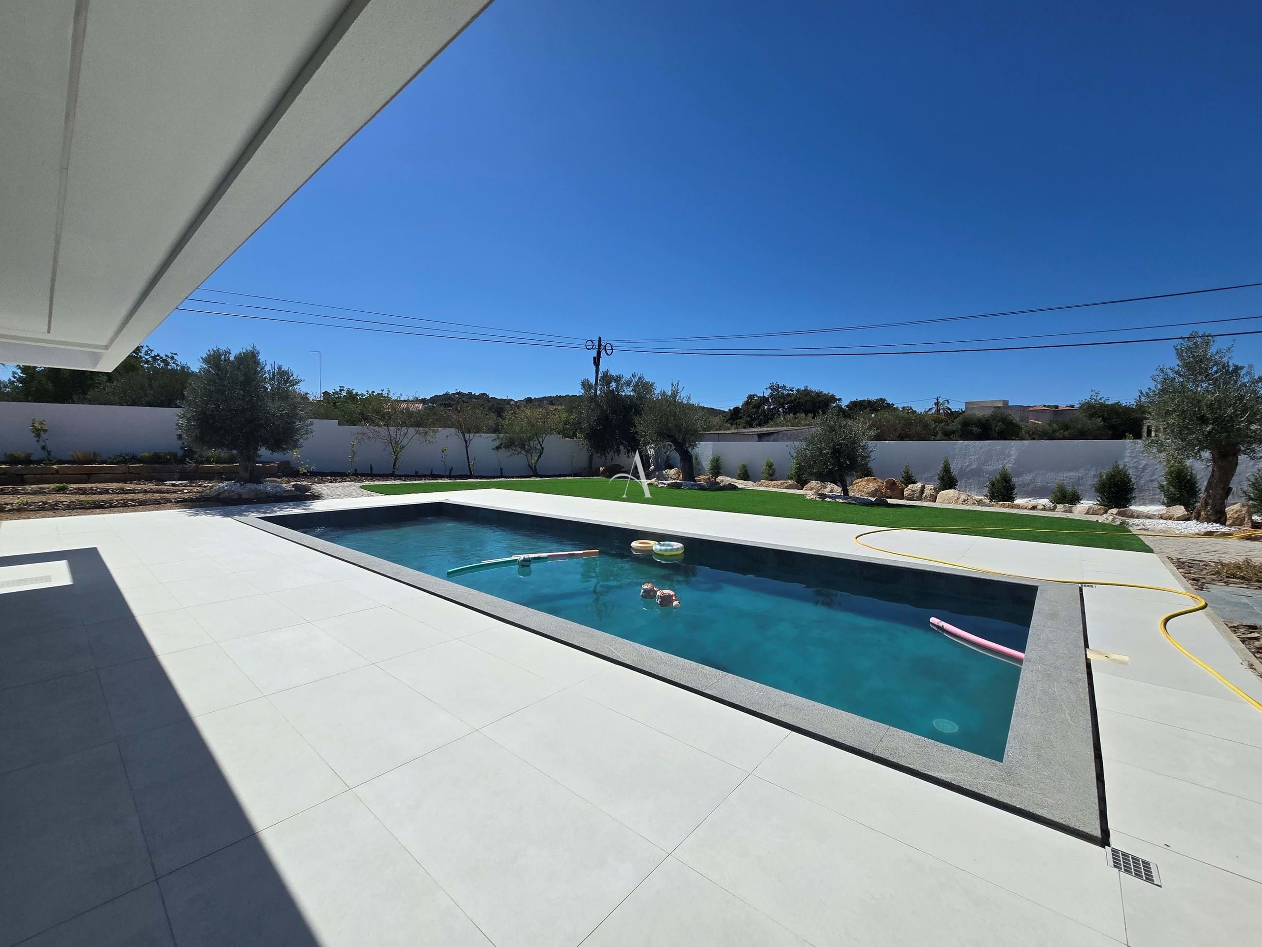 4 Bed, 4 Bath, HouseFor Sale, Sao Bras De Alportel, Faro