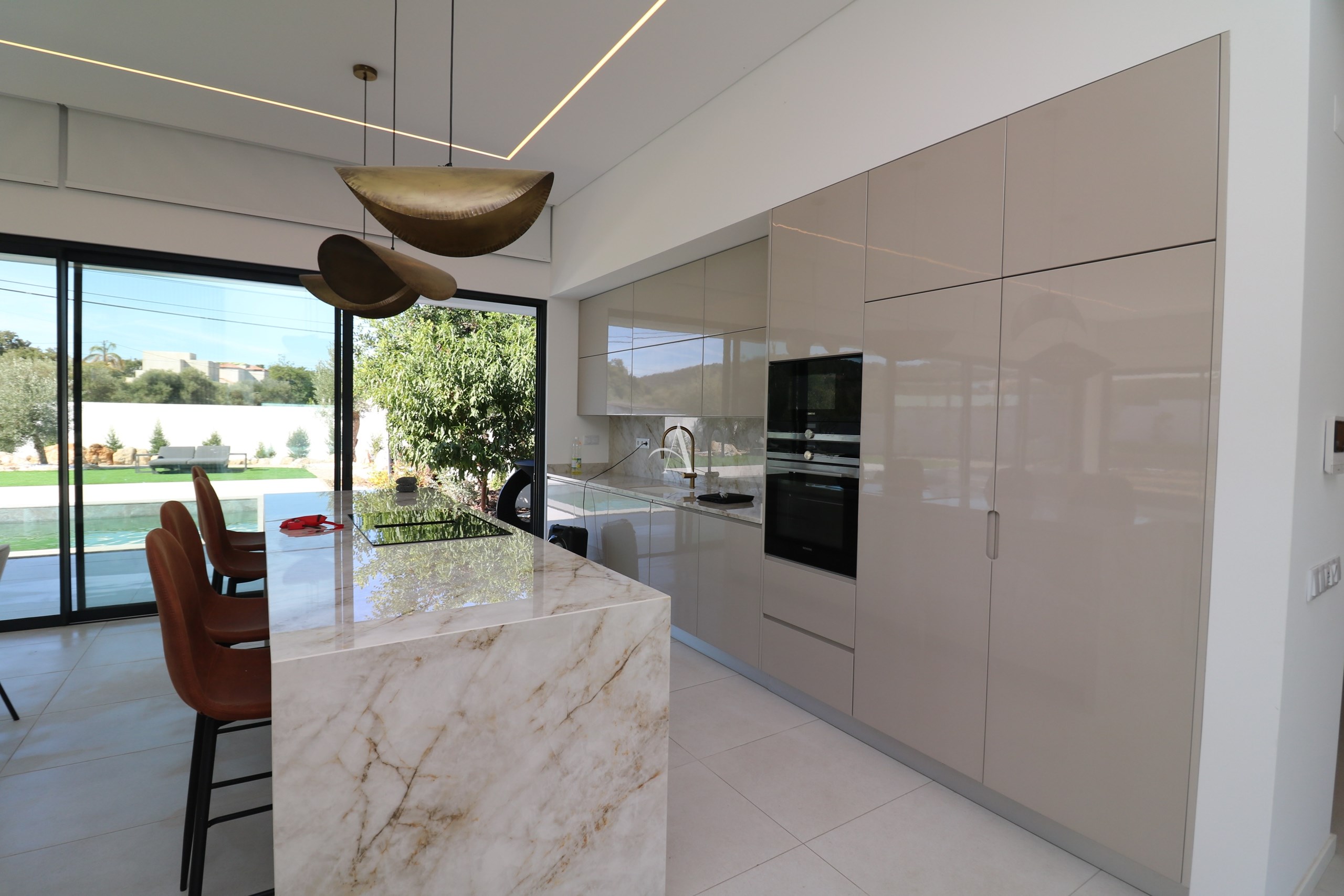 4 Bed, 4 Bath, HouseFor Sale, Sao Bras De Alportel, Faro