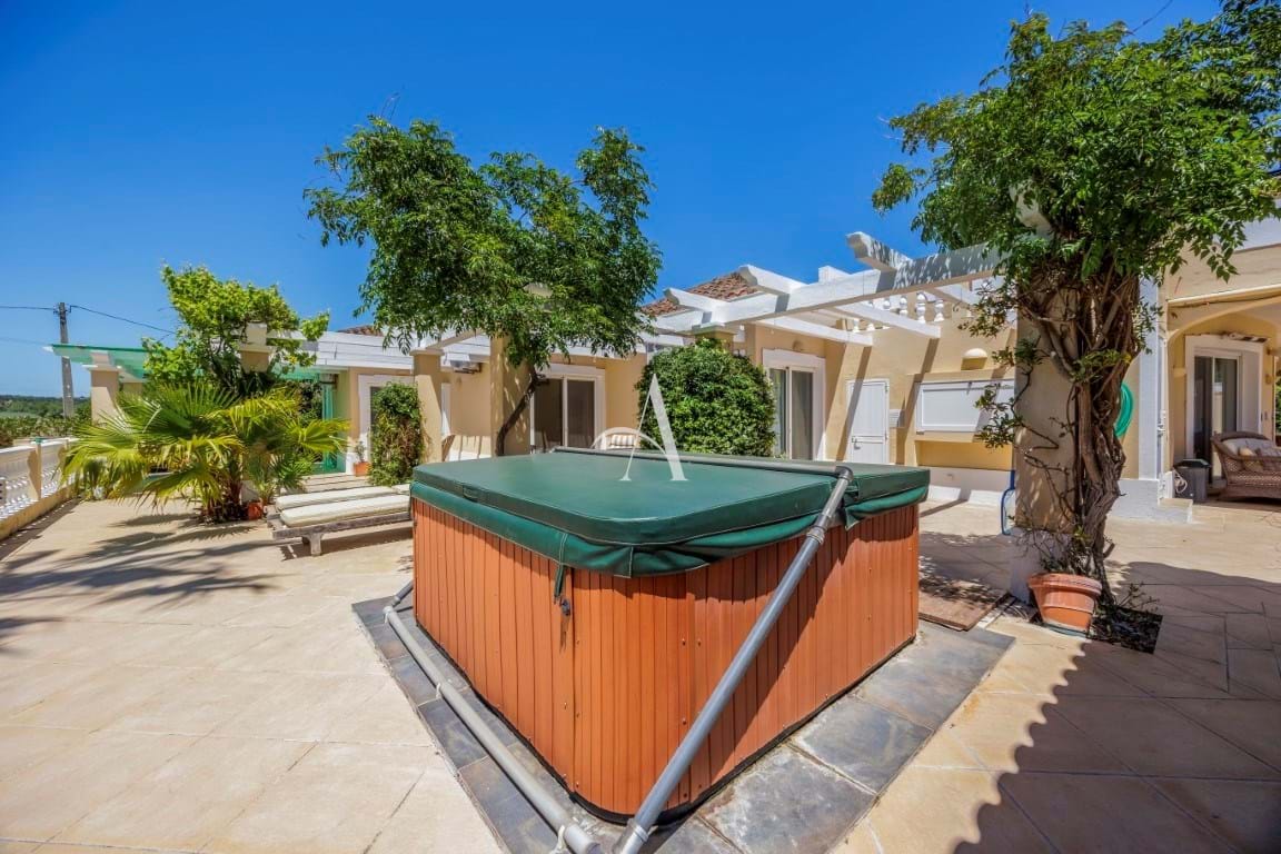 4 Bed, 6 Bath, HouseFor Sale, Faro, Faro