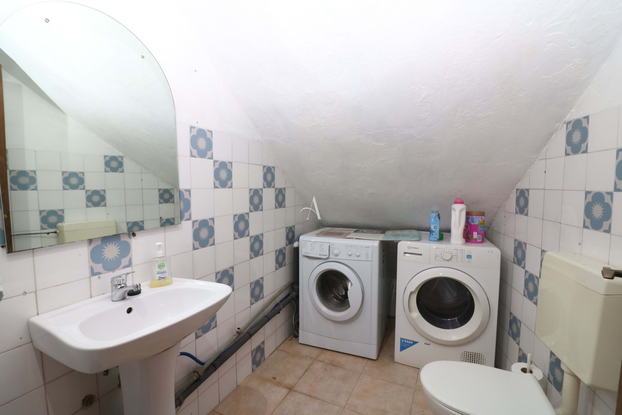 2 Bed, 1 Bath, HouseFor Sale, Sao Bras De Alportel, Faro, 8150-054