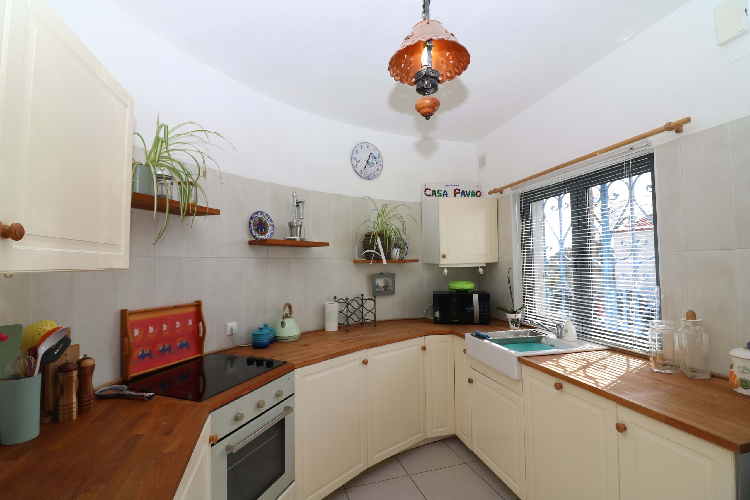 2 Bed, 1 Bath, HouseFor Sale, Sao Bras De Alportel, Faro, 8150-054