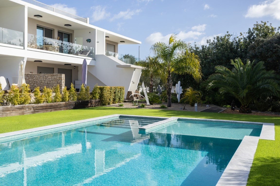 3 Bed, 2 Bath, ApartmentFor Sale, Santa Barbara de Nexe, Faro, Faro, 8005