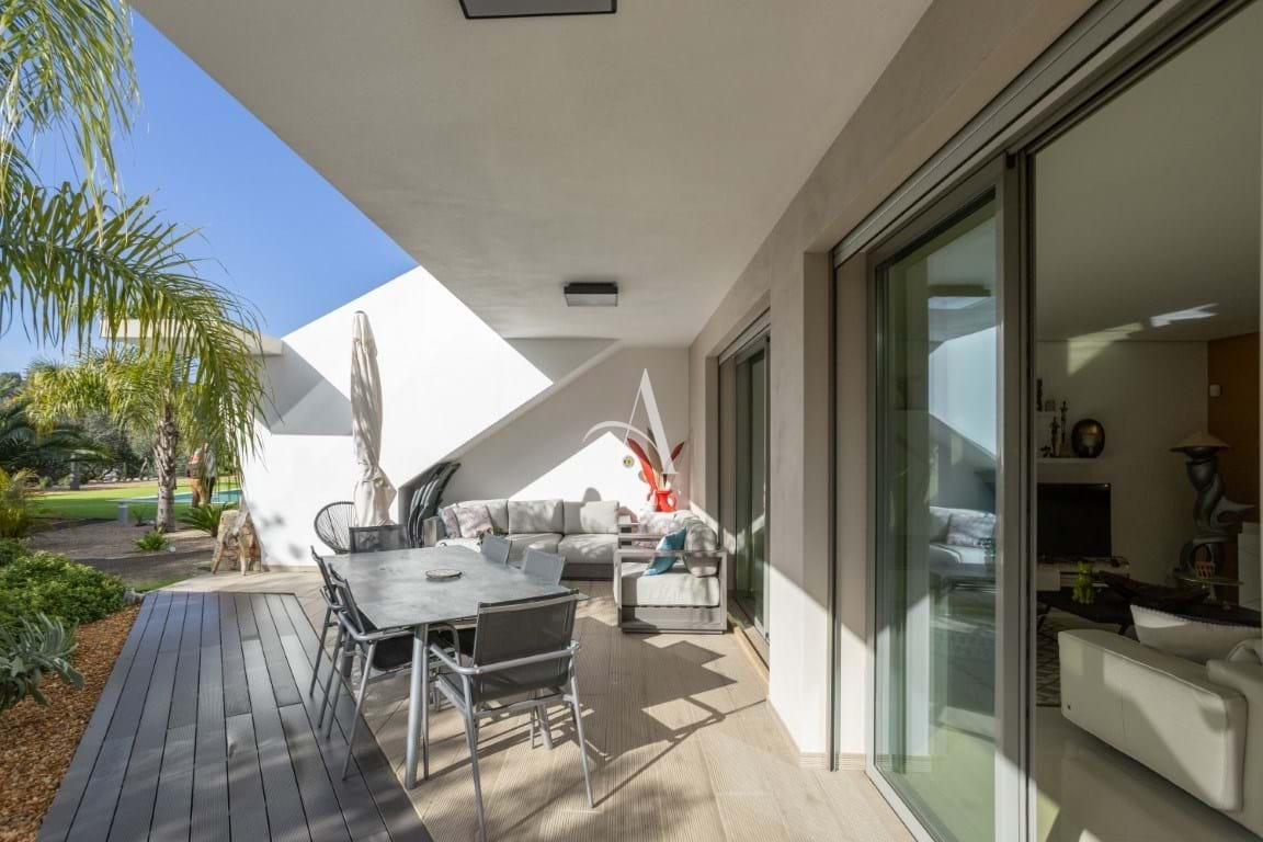 3 Bed, 2 Bath, ApartmentFor Sale, Santa Barbara de Nexe, Faro, Faro, 8005